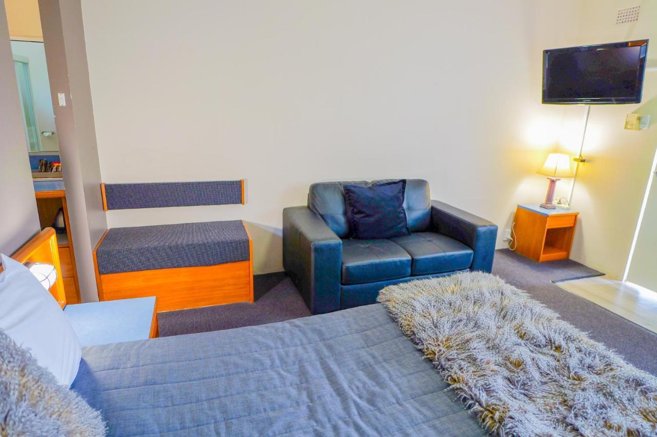 Abbotsleigh Motor Inn Armidale Zewnętrze zdjęcie