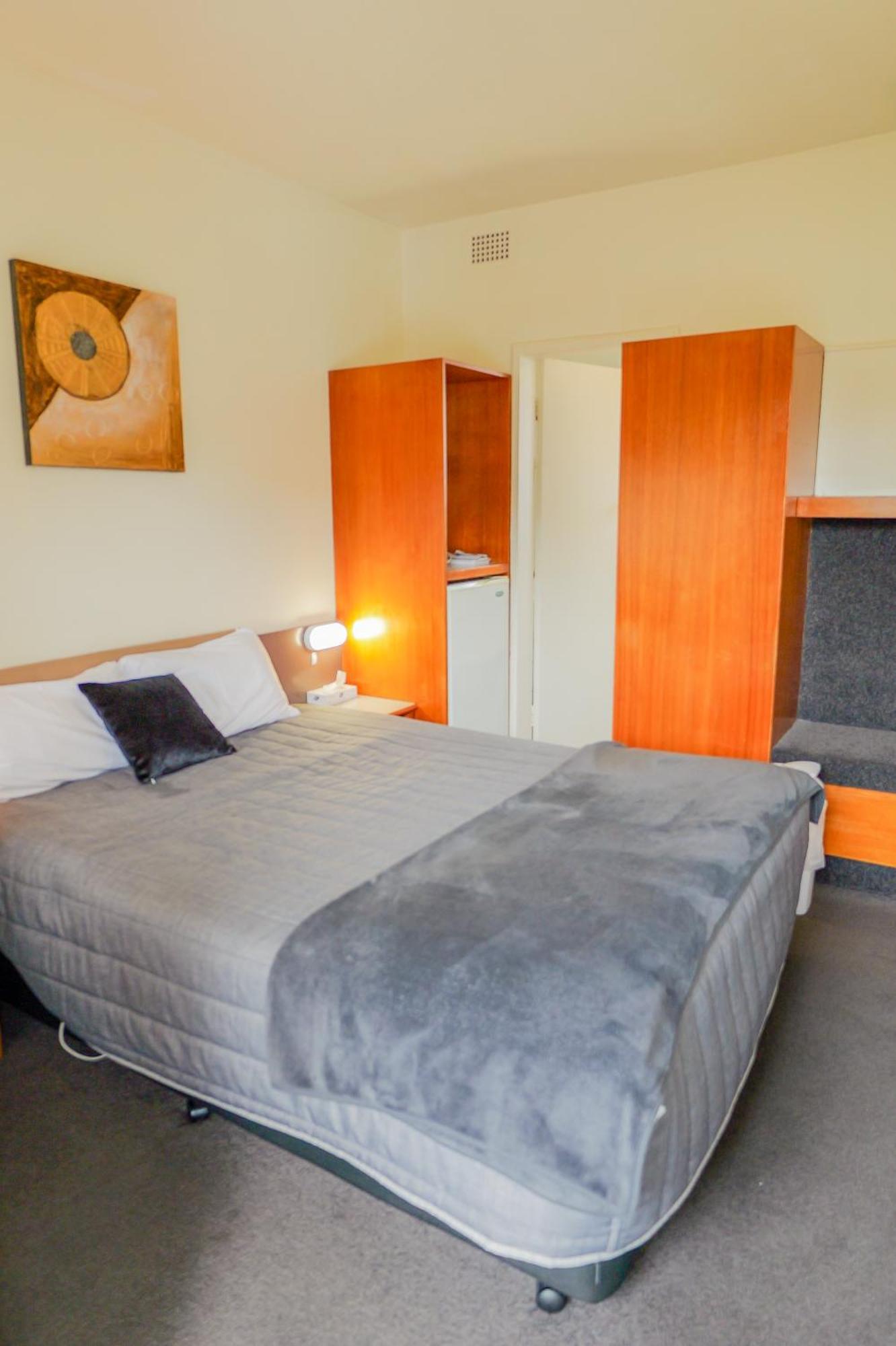 Abbotsleigh Motor Inn Armidale Zewnętrze zdjęcie