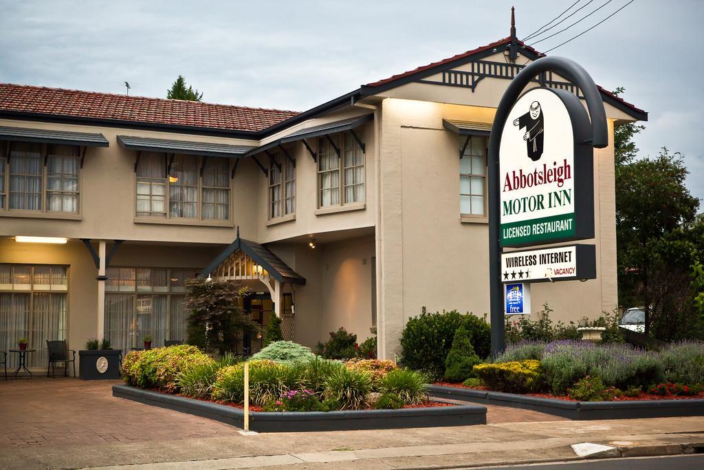 Abbotsleigh Motor Inn Armidale Zewnętrze zdjęcie